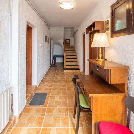 Guesthouse Sandra Колашин Экстерьер фото