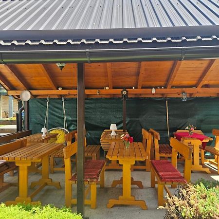 Guesthouse Sandra Колашин Экстерьер фото