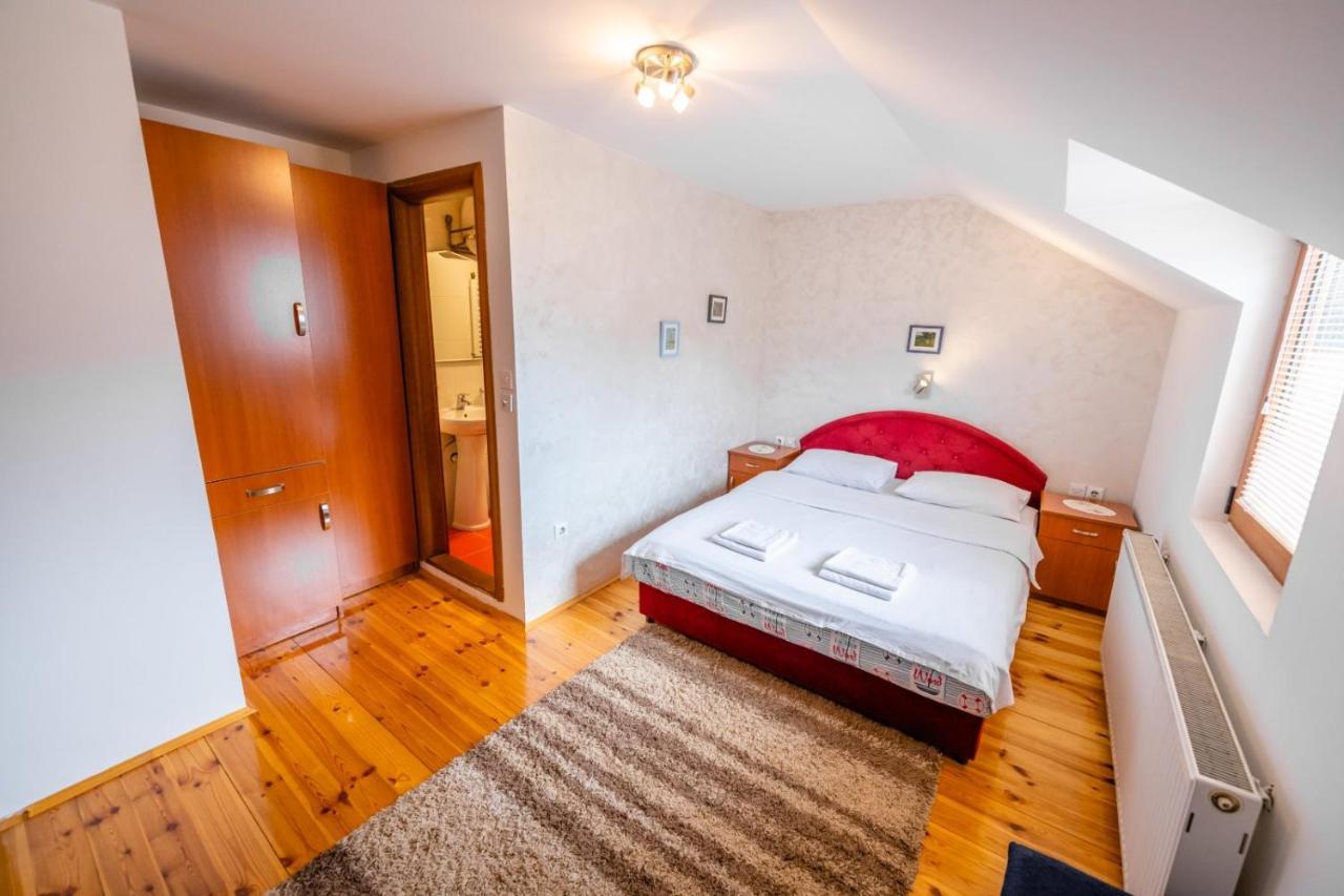 Guesthouse Sandra Колашин Экстерьер фото