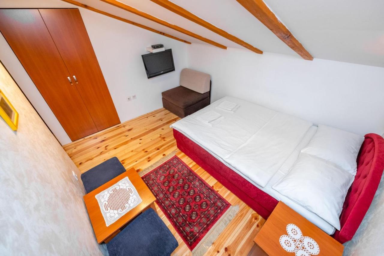Guesthouse Sandra Колашин Экстерьер фото