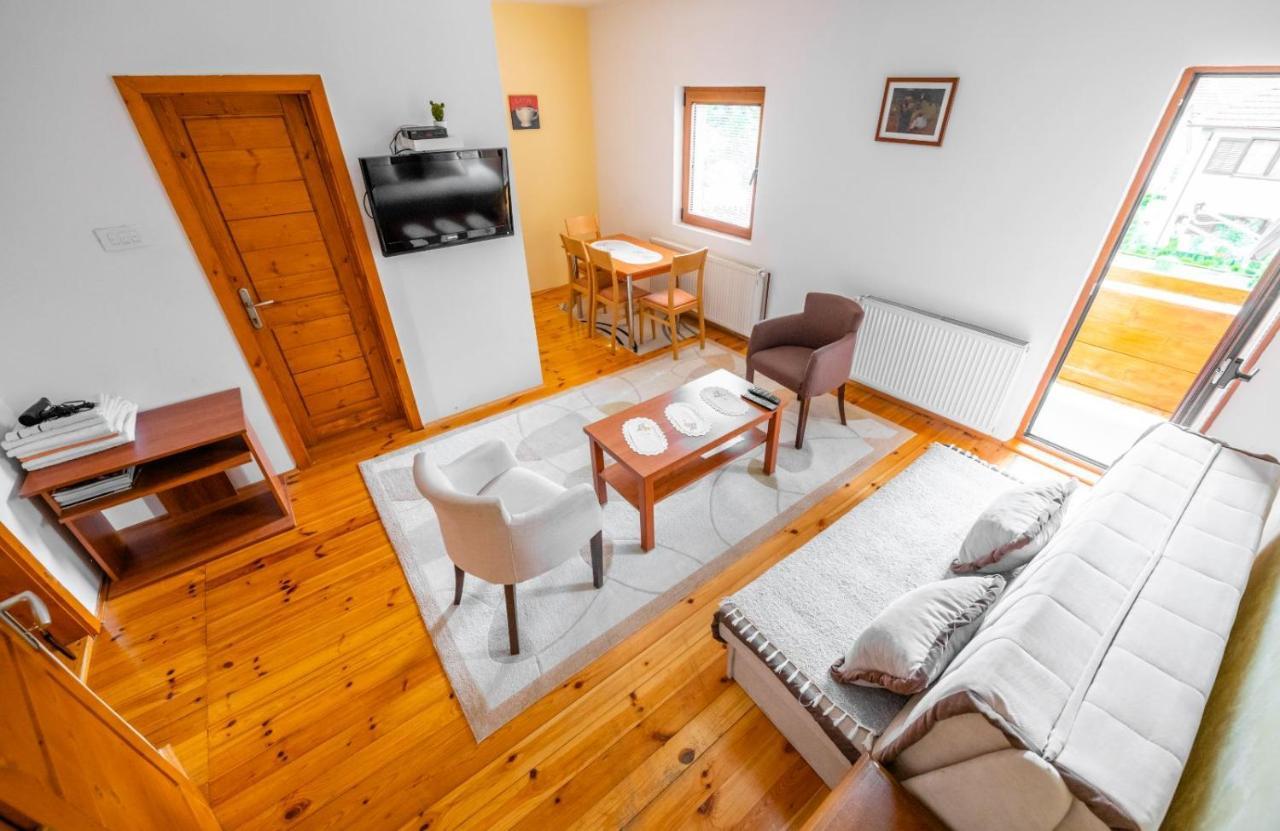 Guesthouse Sandra Колашин Экстерьер фото